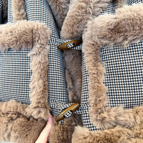 Opening Ceremony Reversible Faux Fur Houndstooth Short Preppy Classic Coat XS - Picture 8 of 10